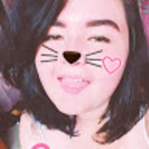 Meet your Posher, Danika